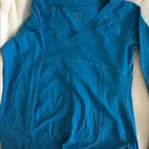 XL Calvin Klein exercise top, reflective